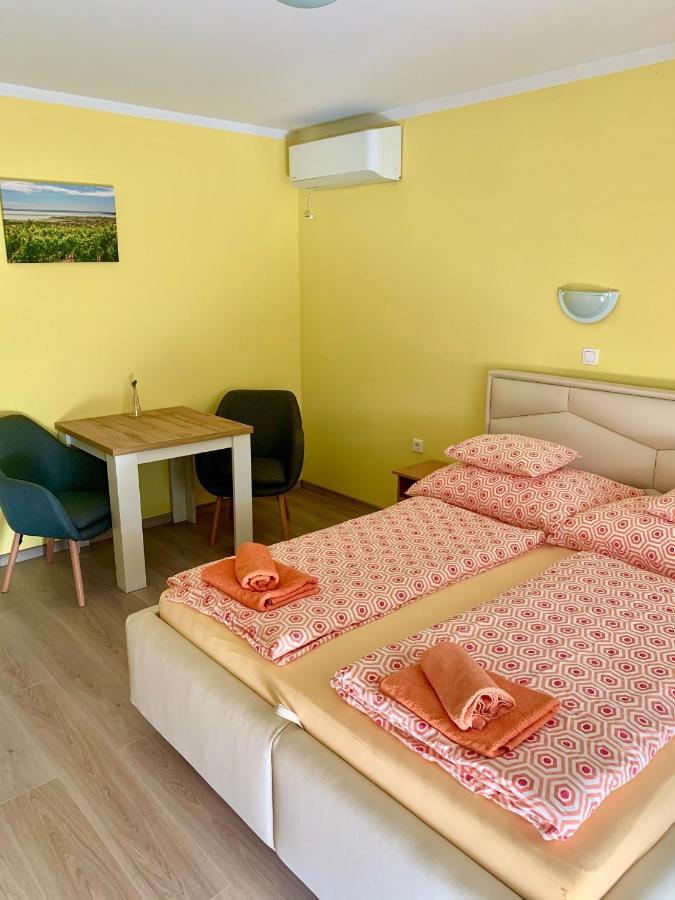 Andrea Pansio Bed & Breakfast Balatonfüred Dış mekan fotoğraf