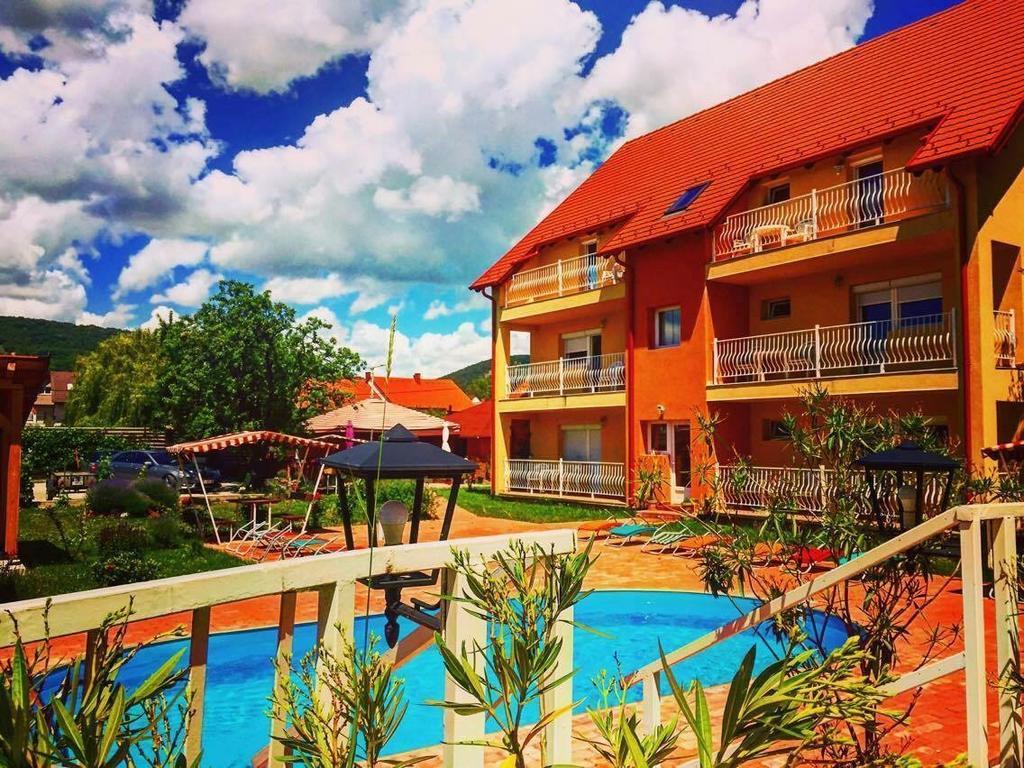 Andrea Pansio Bed & Breakfast Balatonfüred Dış mekan fotoğraf