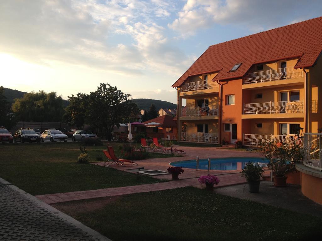 Andrea Pansio Bed & Breakfast Balatonfüred Dış mekan fotoğraf